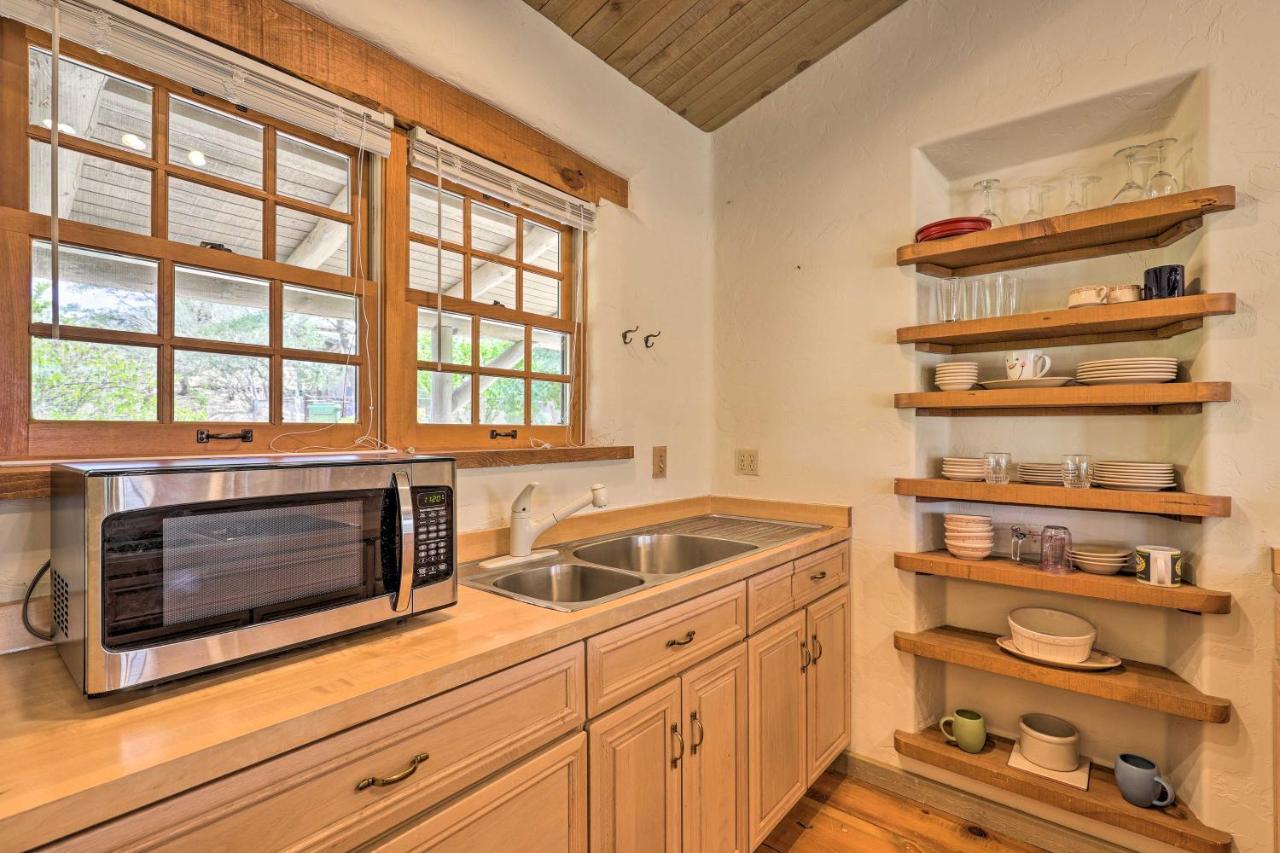 Bright Prescott Studio With Thumb Butte Views! Екстер'єр фото