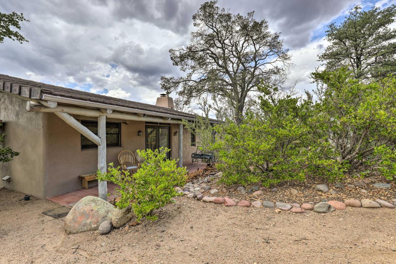 Bright Prescott Studio With Thumb Butte Views! Екстер'єр фото