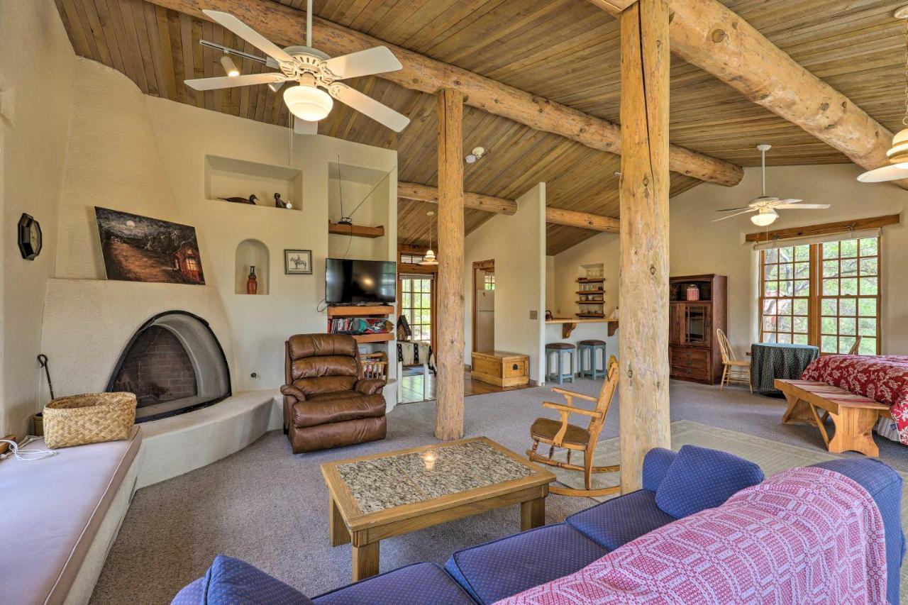 Bright Prescott Studio With Thumb Butte Views! Екстер'єр фото